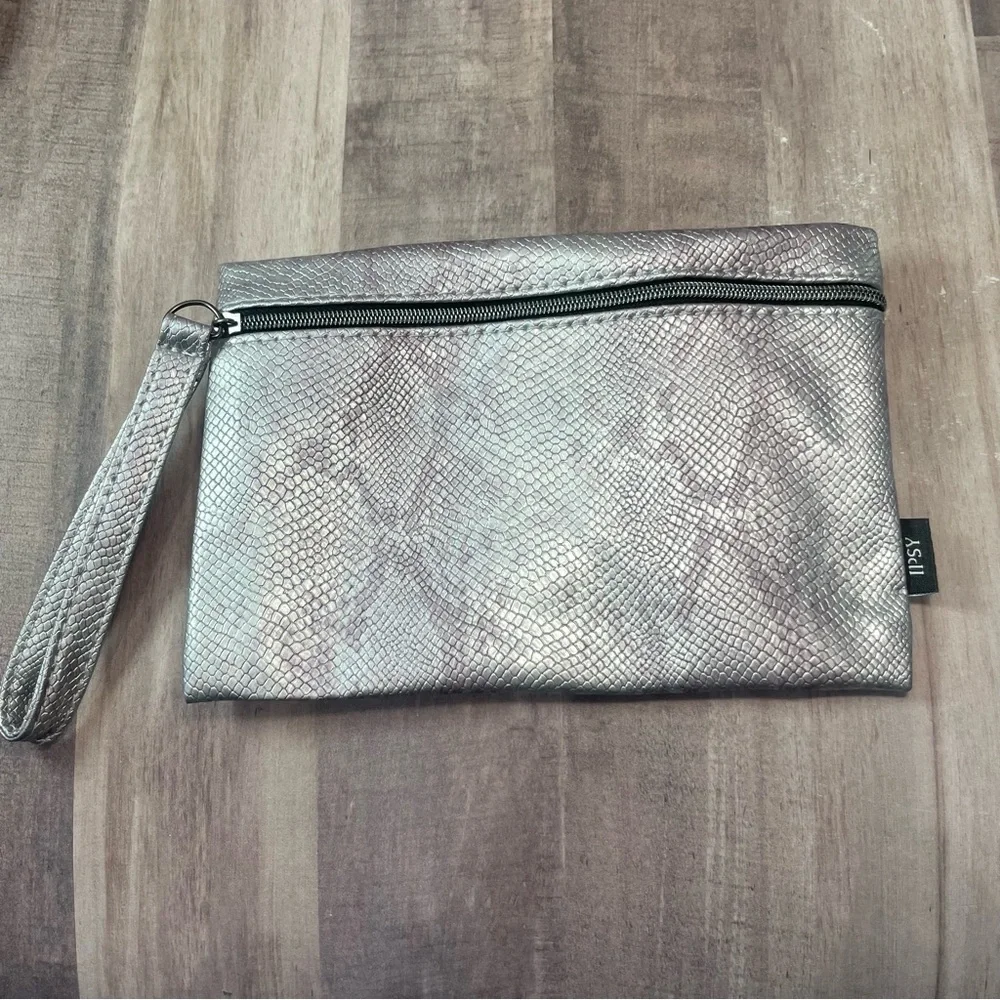 IPSY Glam Bag November 2024 / Silver Metallic snake print makeup wristlet! New